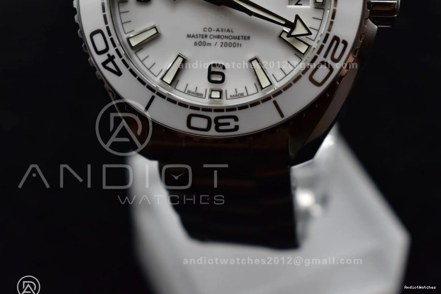 1:1 600m 39.5mm Factory Made Genuine 486 Ocean like White Seamaster Cozy VS Planet 0308